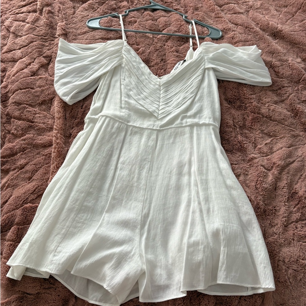 Elegant White Off-Shoulder romper